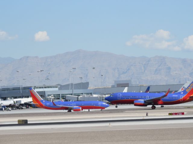 Boeing 737-700 (N752SW) - Uh tower, what was that part about Rules of the Road?