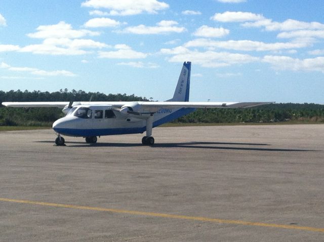 ROMAERO Turbine Islander (N200MU)