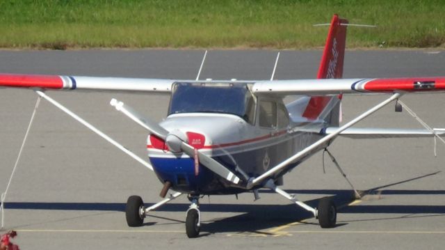 Cessna Skyhawk (N146CP)