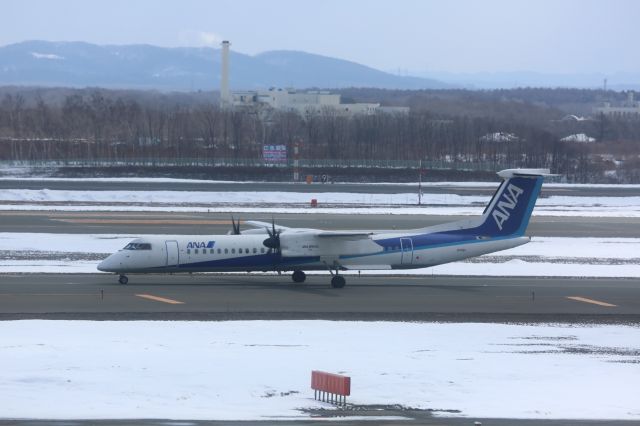 de Havilland Dash 8-400 (JA852A)