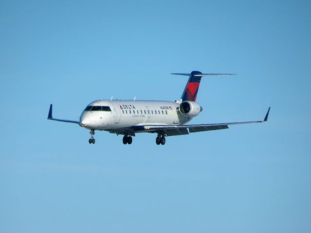 Canadair Regional Jet CRJ-200 (N445SW)