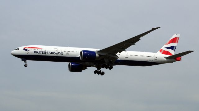 BOEING 777-300 (G-STBI)