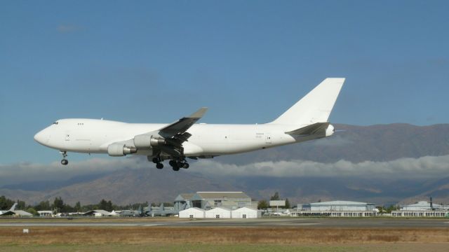 Boeing 747-200 (N908AR) - FOTO SPOTTER JULIO VILLARROEL, AEROPUERTO ARTURO MERINO BENITEZ, SANTIAGO DE CHILE 