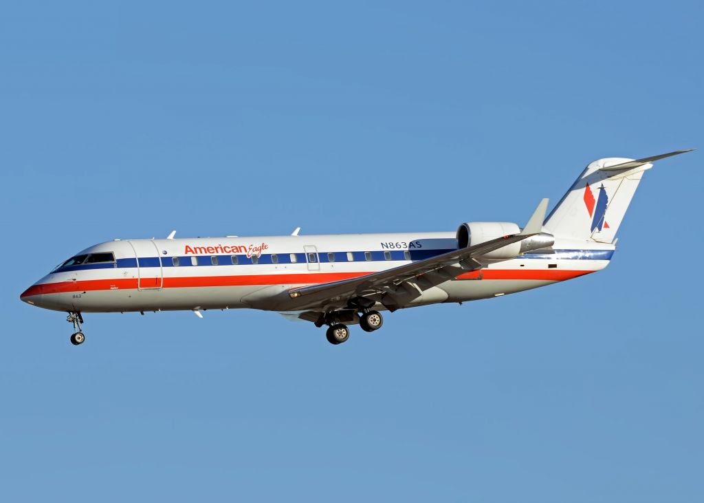 Canadair Regional Jet CRJ-200 (N863AS)