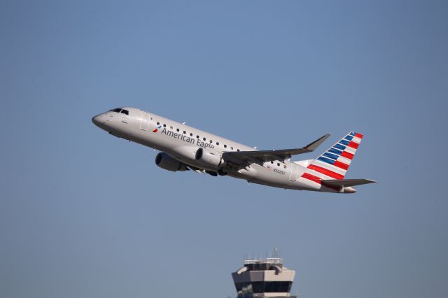 EMBRAER 175 (long wing) (N508SY)