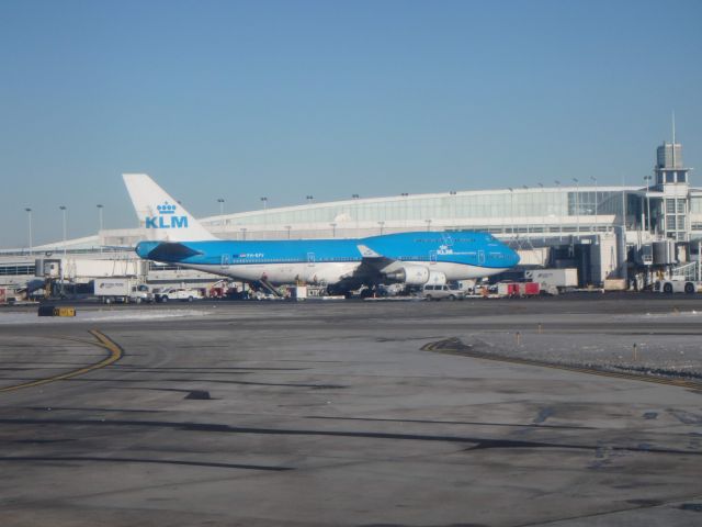 Boeing 747-400 (PH-BFV)