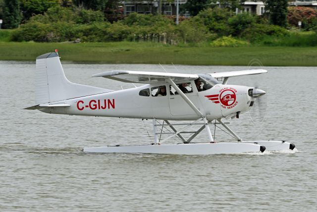 Cessna Skywagon (C-GIJN)