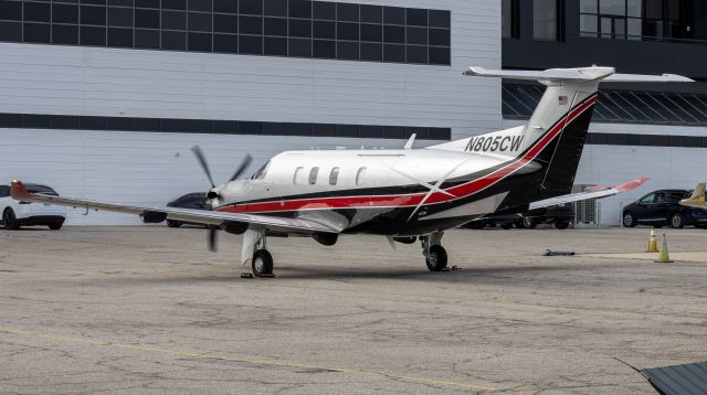 Pilatus PC-12 (N805CW) - NGX starting up at SMO Atlantic