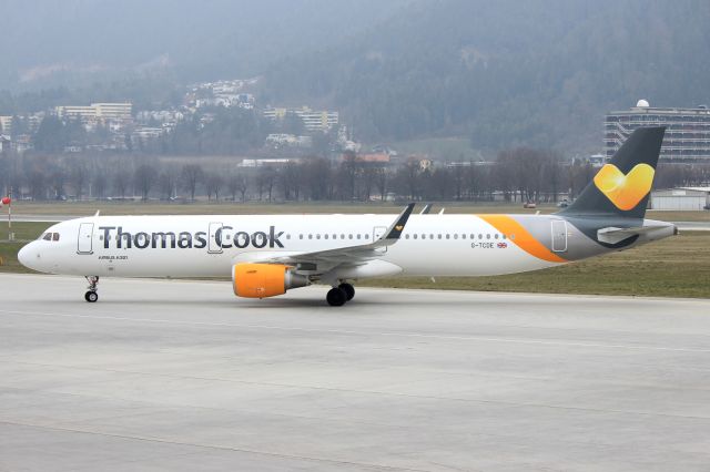 Airbus A321 (G-TCDE)