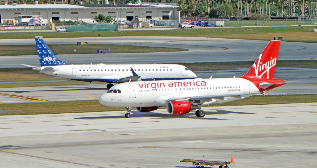 Airbus A319 (N521VA)