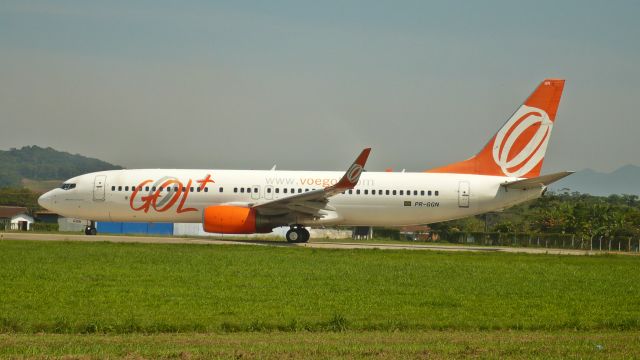 Boeing 737-800 (PR-GGN)