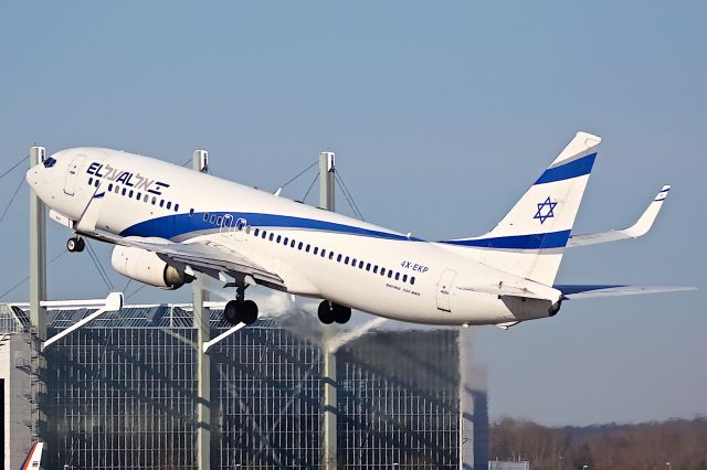 Boeing 737-800 (4X-EKP)