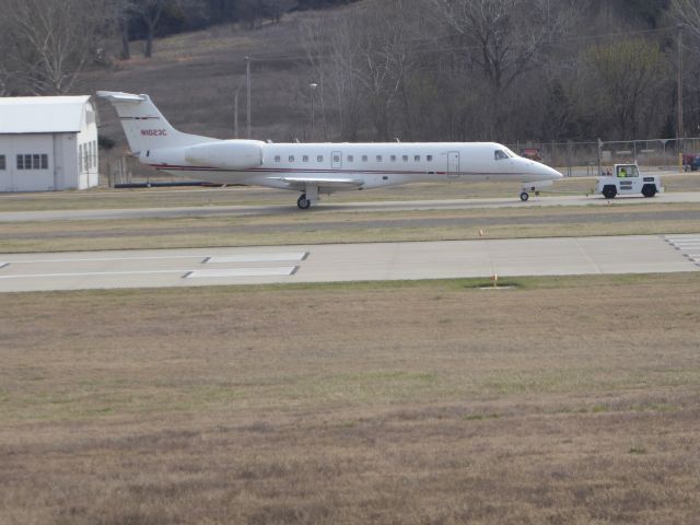 Embraer ERJ-135 (CON100)