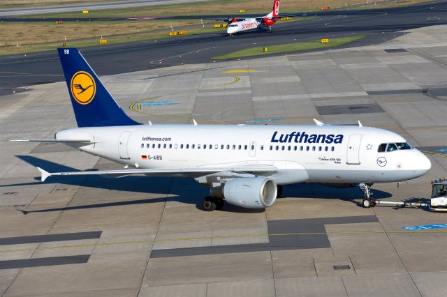 Airbus A319 (D-AIBB)