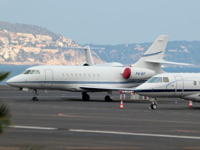 Dassault Falcon 2000 (P4-IKF)
