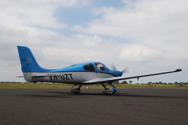 Cirrus SR-20 (VH-UZT) - © 2016 Jamie Kugelmann