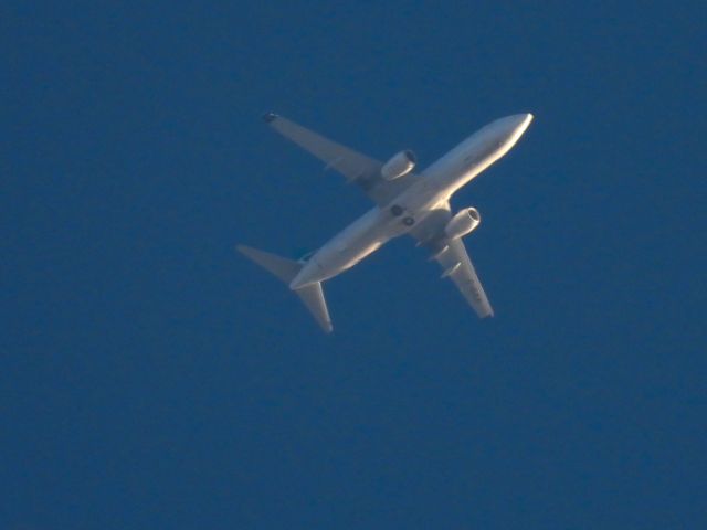 Boeing 737-800 (C-GJLS) - WJA2207br /CUN-YEGbr /04/15/22