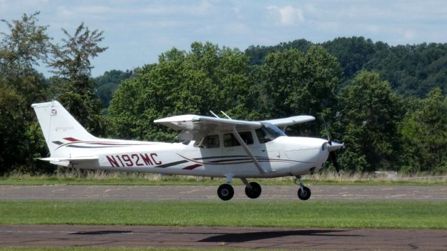 Cessna Skyhawk (N192MC) - Shown here is this 2006 Cessna Skyhawk 172S in the Summer of 2021.