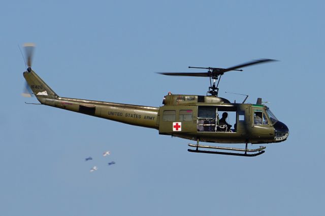 Bell UH-1V Iroquois (N426HF) - 7/24/2015 AirVenture warbird show