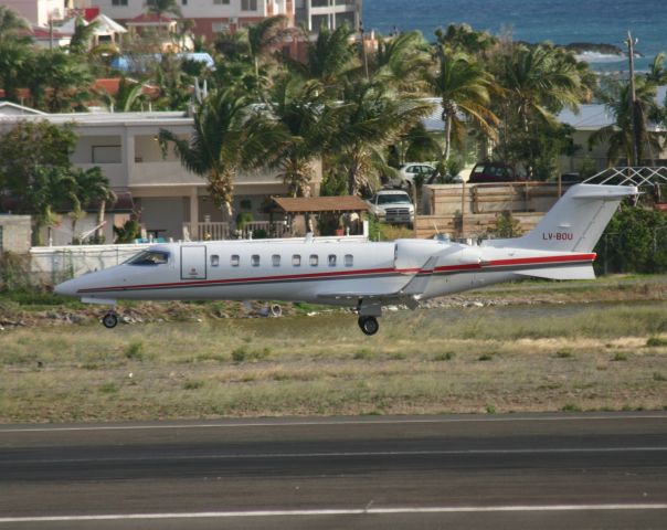 Learjet 45 (LV-BOU)