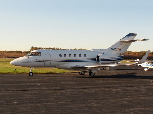 Hawker 800 (N401TM) - Great aircraft - stand up cabin.