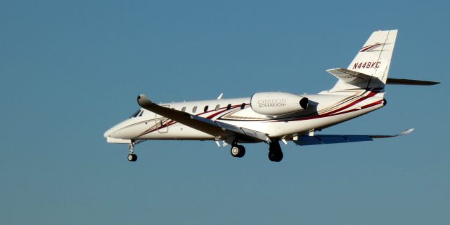 Cessna Citation Sovereign (N448KC) - On short final is this 2019 Cessna Citation  Soverign 680 in the Winter of 2023.