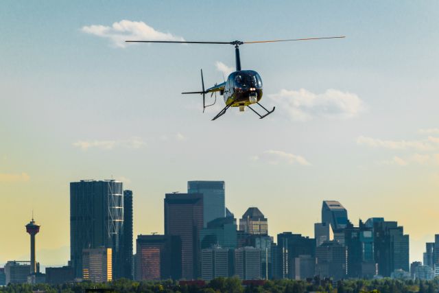 Robinson R-44 (C-FNPQ)