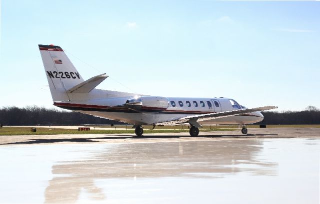 Cessna Citation V (N226CV) - Citation V N226CV fresh out of the hangar.