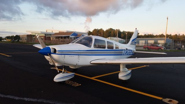 Piper Cherokee (N8365Z) - On the ramp