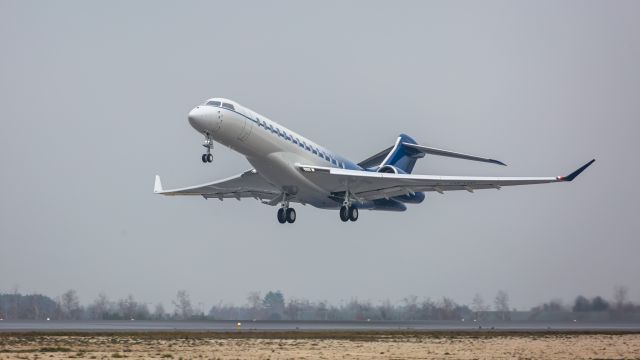 Bombardier Global Express (F-HFHP)