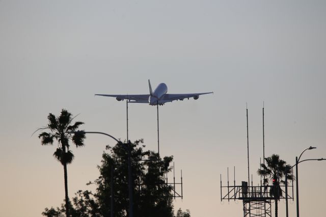 Airbus A380-800 (A6-EVJ)