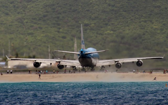 Boeing 747-400 (PH-BFN)