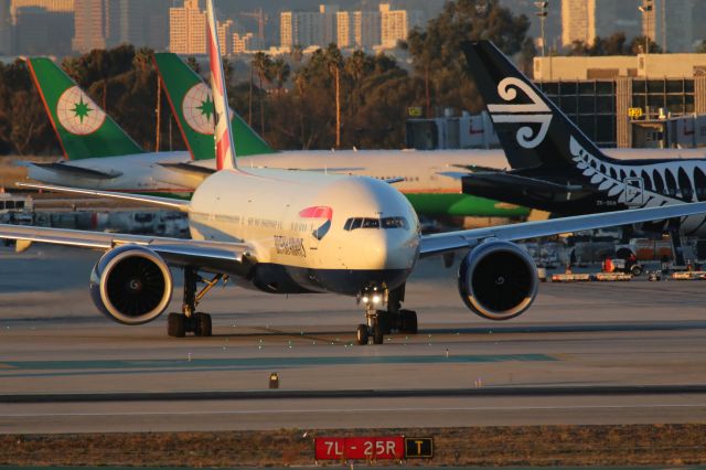 BOEING 777-300ER (G-STBD)