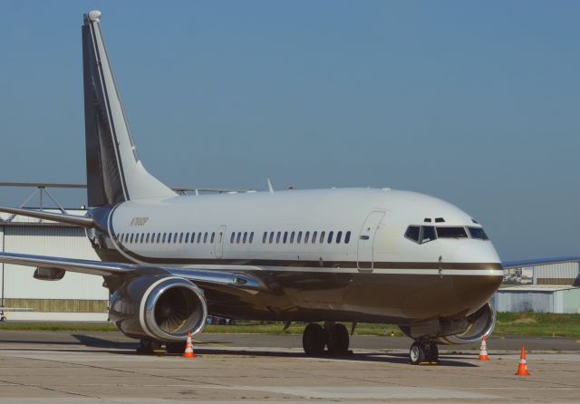 Boeing 737-700 (N788DP)