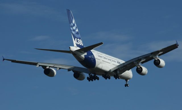 Airbus A380-800 (F-WWOW)