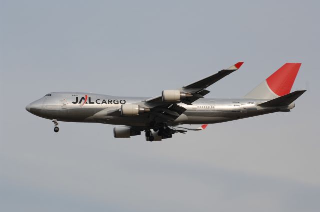 JA401J — - Final Approach to Narita Intl Airport R/W34L on 2006/11/18