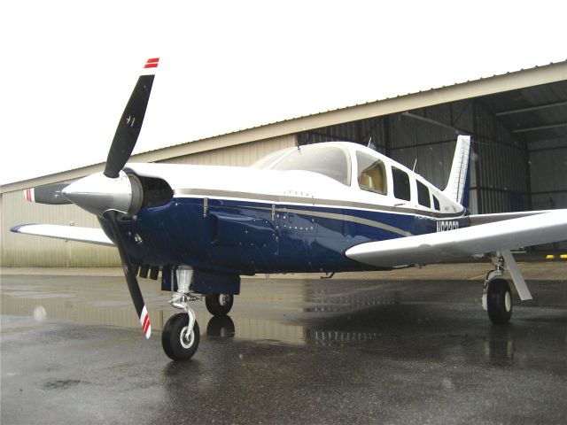 Piper Saratoga (N832SP)