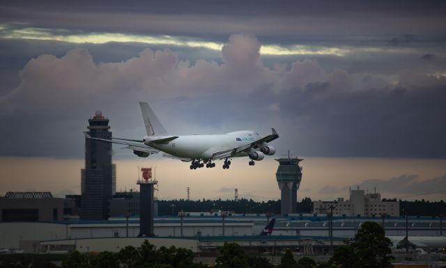 Boeing 747-400 (OE-IFD)