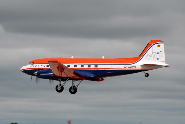 Douglas DC-3 (C-GAWI)