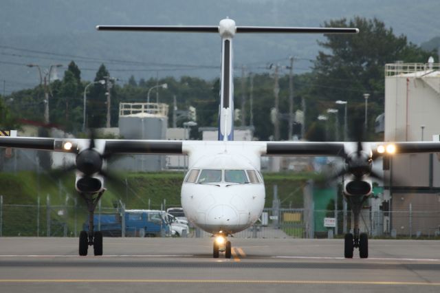 de Havilland Dash 8-400 (JA851A) - 29 August 2015: HKD-CTS.