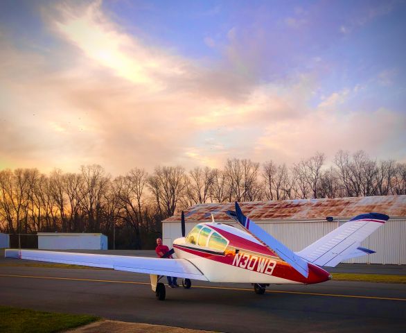 Beechcraft 35 Bonanza (N30WB)