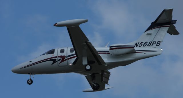 Eclipse 500 (N568PB)