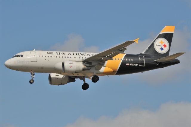 Airbus A319 (N733UW) - Steelers