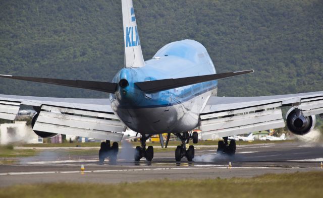 Boeing 747-400 (PH-BFA)