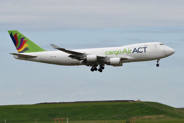 Boeing 747-400 (TC-ACM)