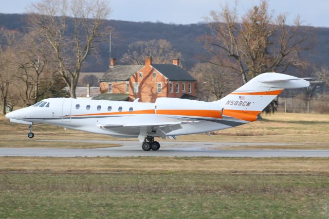 Cessna Citation X (N589CM)