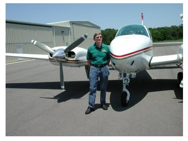 Beechcraft 55 Baron (N4449S)