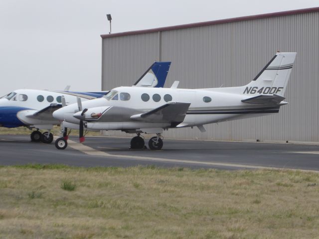 Beechcraft King Air 90 (N640DF)