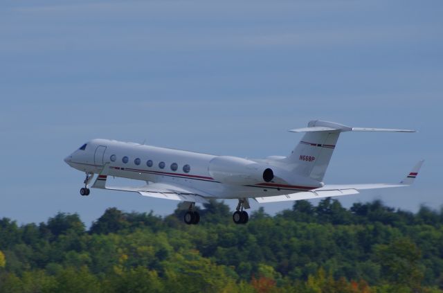 Gulfstream Aerospace Gulfstream V (N668P) - G5