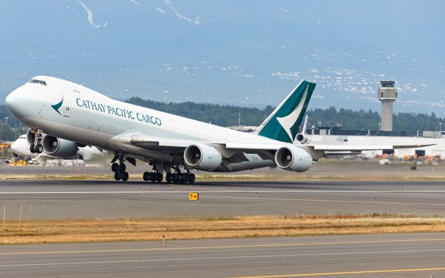 BOEING 747-8 (B-LJD)